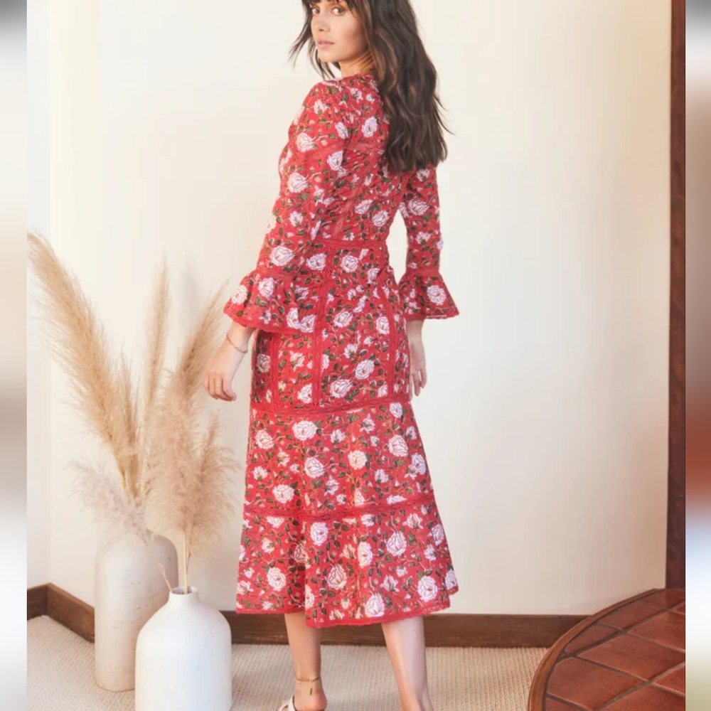 Eddy Tina Fluted Pencil Dress Midi Floral Red Roses Bell Sleeve Sz L
